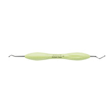 LM™ Ortho Archwire Tucker - Instrument de fabrication finlandaise conçu pour un positionnement précis et sûr de l'arc pendant les procédures orthodontiques.